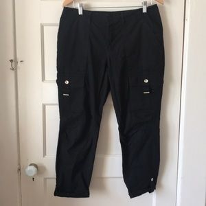 White House Black Market Blk Utilty Capri 8